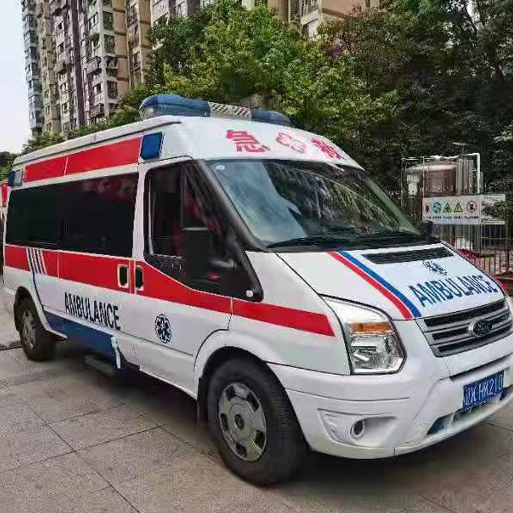 安阳长途救护车护送病人返乡